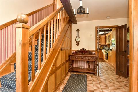 4 bedroom detached house for sale, Plum Tree Lane, Stockbury, Sittingbourne, Kent