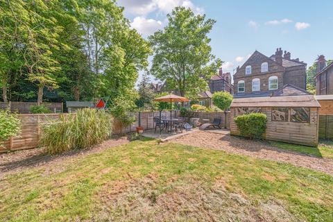 Flat 2, 41 West Park, London, SE9 4RZ