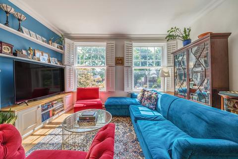 Flat 2, 41 West Park, London, SE9 4RZ