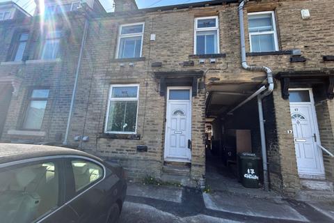 11 Chellow Street, Bradford, BD5 9QG