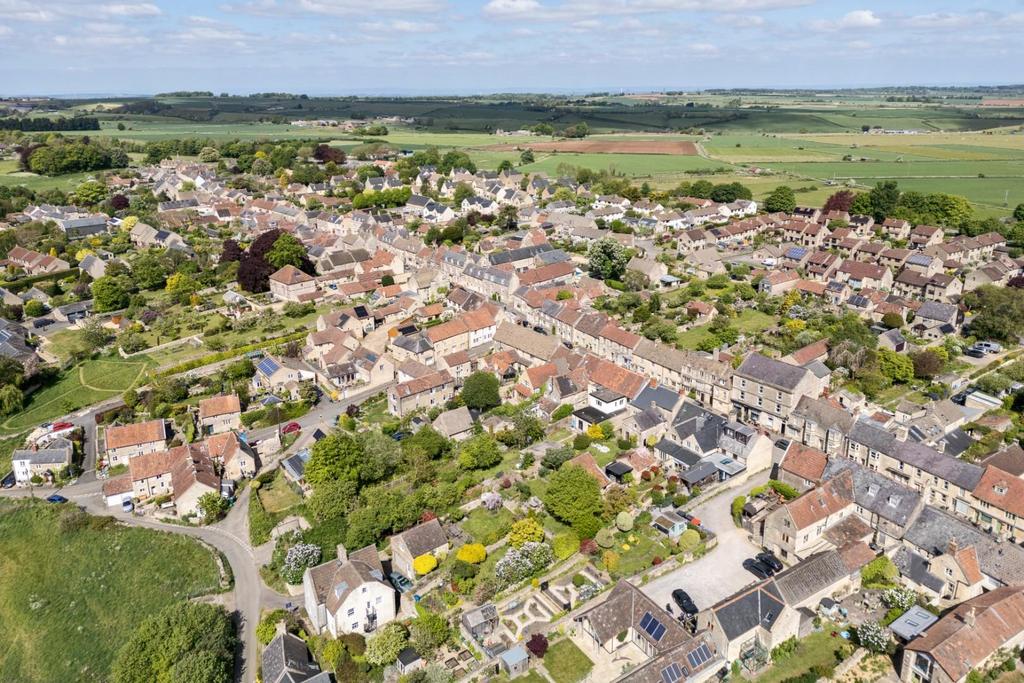 3 Sheepfair Lane, Marshfield SN14 8 NA-11.jpg