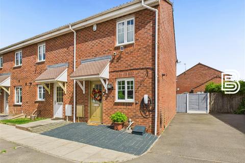 2 bedroom end of terrace house for sale, Izod Road, Rugby CV21