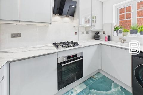 2 bedroom end of terrace house for sale, Izod Road, Rugby CV21