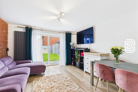2 bedroom end of terrace house for sale, Izod Road, Rugby CV21