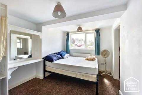 38 Dracaena Crescent, Hayle, TR27 4EN