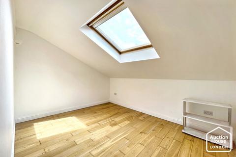 38 Dracaena Crescent, Hayle, TR27 4EN