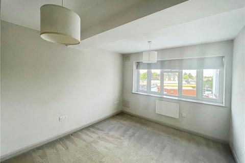 2 bedroom apartment to rent, Queens Road, Surrey KT13