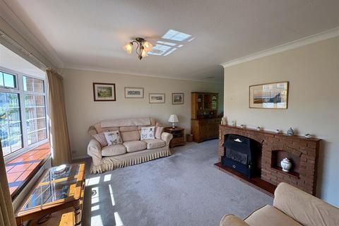 3 bedroom detached house for sale, Fairfield Drive, Codsall, Wolverhampton