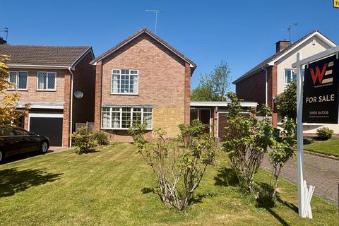 3 bedroom detached house for sale, Fairfield Drive, Codsall, Wolverhampton