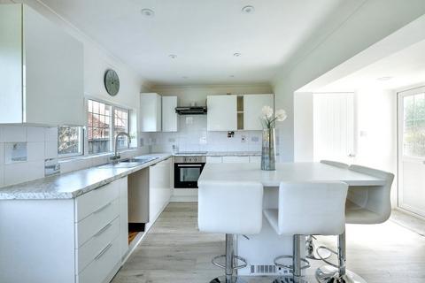 3 bedroom semi-detached house for sale, New Road, Chelmsford CM1