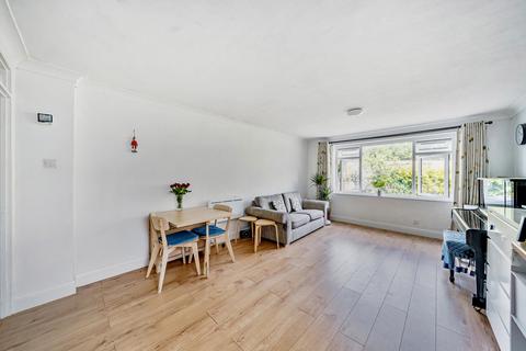 4, Terry Court Clyde Road, Wallington, SM6 8QA