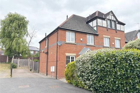 8 Fenwick Drive, Middleton, Manchester, M24 4SN