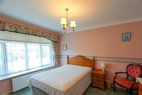 3 bedroom detached house for sale, The Fairway, Leigh-on-Sea, Essex, SS9