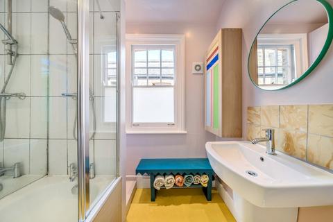 2 bedroom flat for sale, Carnac Street, West Norwood, London, SE27