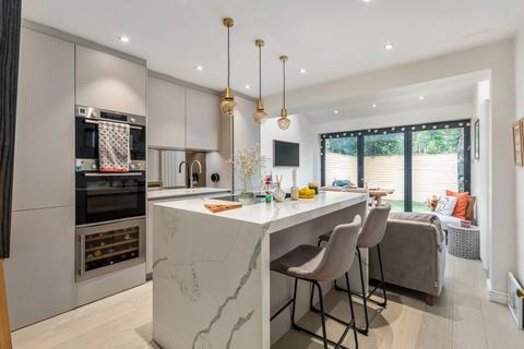 undefined, Waldeck Road, Chiswick W4