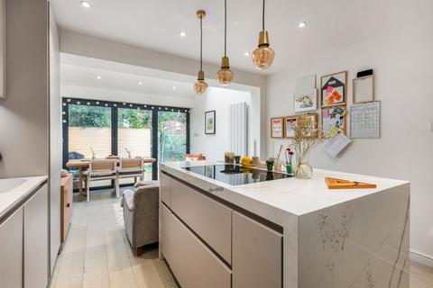 undefined, Waldeck Road, Chiswick W4
