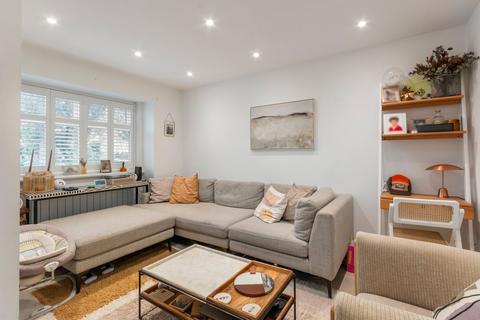 undefined, Waldeck Road, Chiswick W4