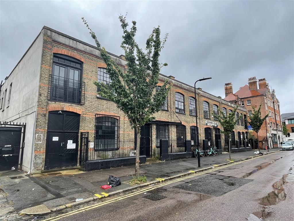 1b Darnley Rd  (15).jpg