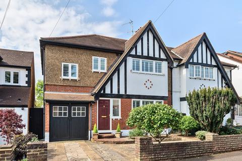 4 bedroom semi-detached house for sale, Essex Road, North Chingford, London. E4 6DG
