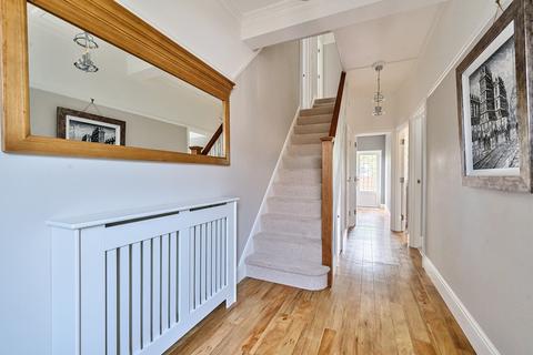 4 bedroom semi-detached house for sale, Essex Road, North Chingford, London. E4 6DG