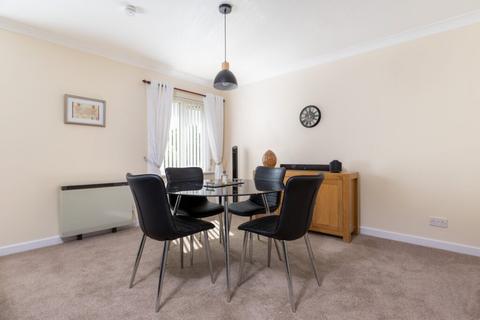 2 bedroom apartment for sale, Buchanan Drive, Newton Mearns