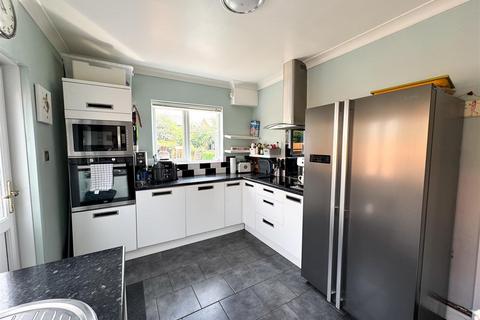 3 bedroom semi-detached house for sale, Mary Street, Rhodesia, Worksop S80