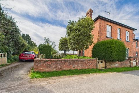 2 bedroom semi-detached house for sale, Poplar Road, Clehonger, Clehonger HR2