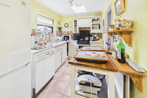 undefined, Poplars Close, Mardy, NP7