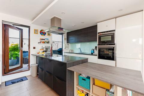 3 bedroom apartment for sale, Southside Apartments, Richmond