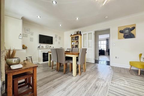 154 Roman Road, Basingstoke, RG23 8HG