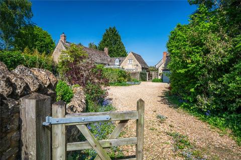 Bay Tree House Mill Road, Stratton Audley, Bicester, OX27 9BJ