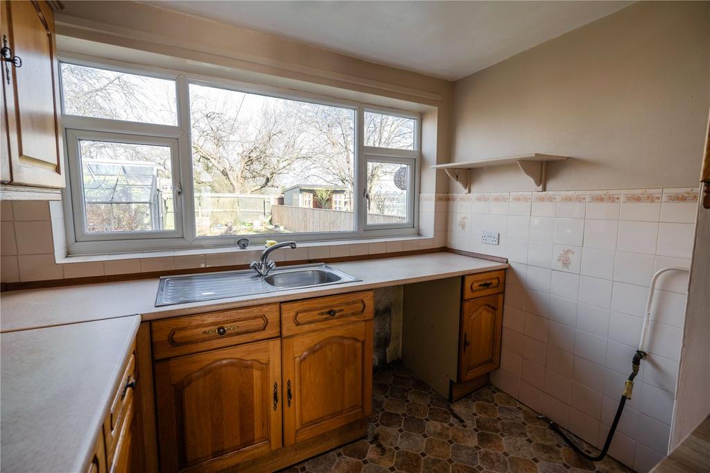 Kitchen (2)