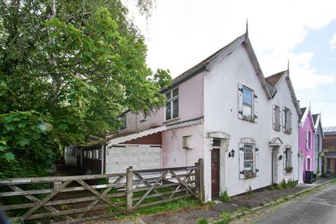 6 bedroom semi-detached house for sale, Princes Place, Bristol, Somerset, BS7 8NP