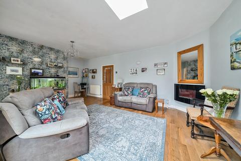 47 The Chase, Ickenham, Uxbridge, UB10 8ST