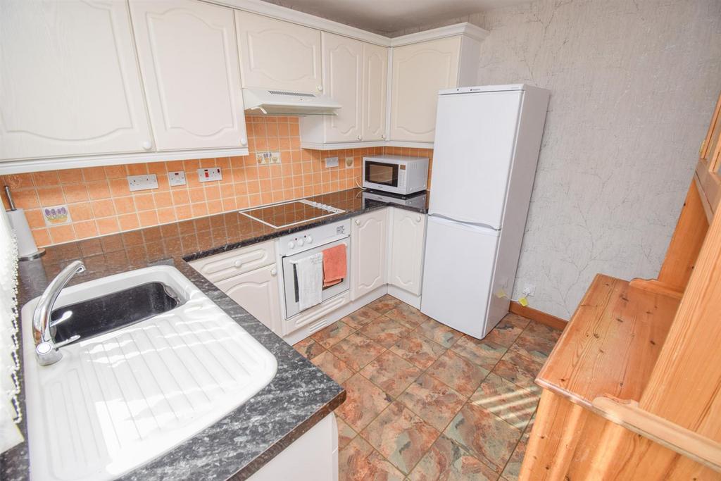 KITCHEN-2.jpg