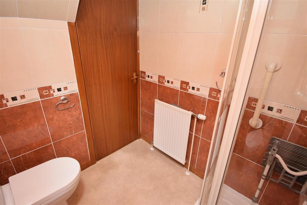 Shower room (2).jpg