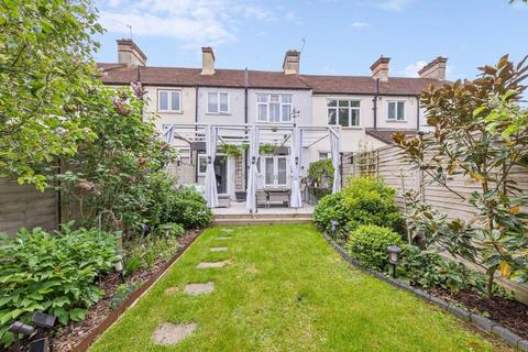 13 Stuart Road, Thornton Heath, CR7 8RA
