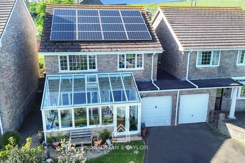 5 Hounster Drive, Millbrook, Torpoint, PL10 1BZ