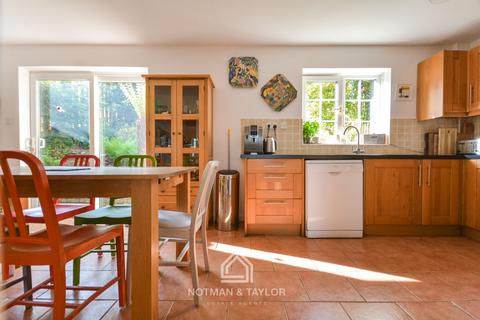 5 Hounster Drive, Millbrook, Torpoint, PL10 1BZ