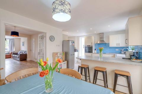 63 Meadow Road, Catshill, Bromsgrove, B61 0JJ
