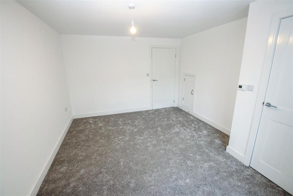 Bay fronted lounge