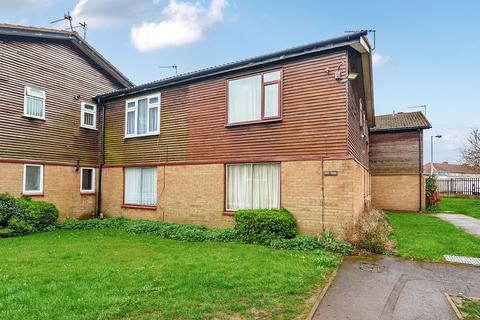 1 bedroom apartment for sale, Holmedale, Slough, Berkshire, SL2 5RJ
