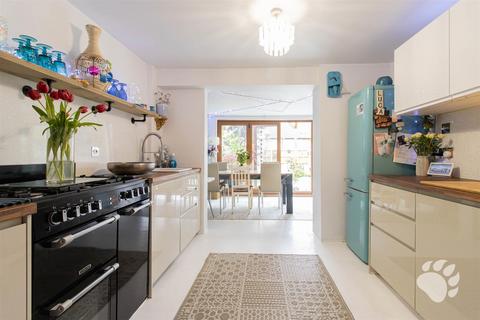 52 Beeleigh Cross, Basildon, SS14 2RN