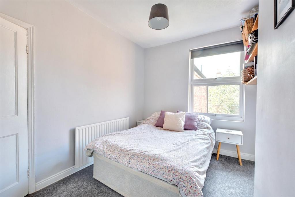 Bedroom 2 2.jpeg