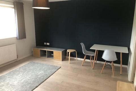1 bedroom flat to rent, Heriothill Terrace, Canonmills, Edinburgh, EH7