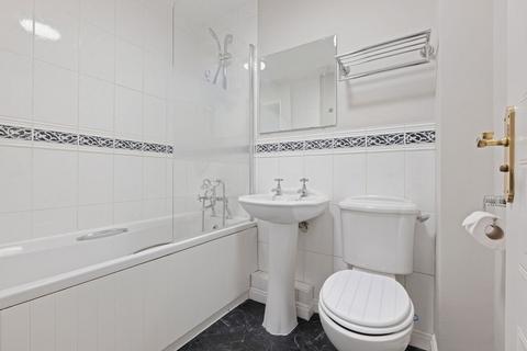 32 Buckridge Lane, Shirley, Solihull, B90 1TF