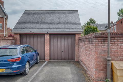 32 Buckridge Lane, Shirley, Solihull, B90 1TF