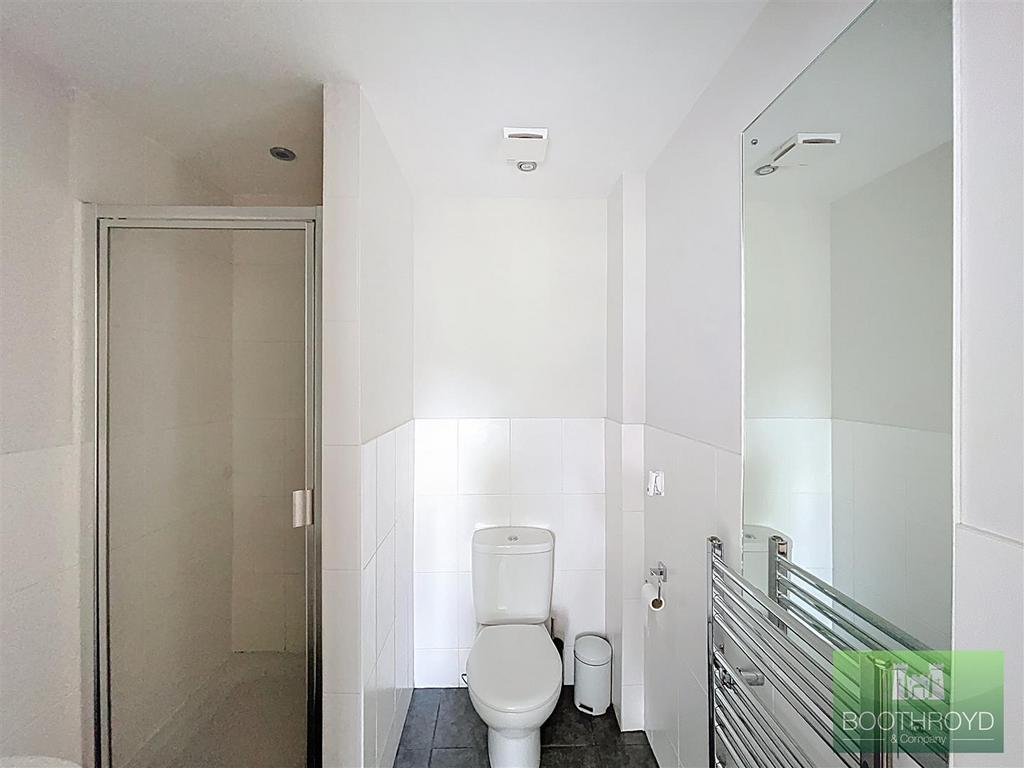 En suite shower room