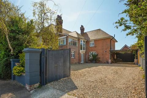 4 bedroom detached house for sale, Westbrook Avenue, Westbrook, Margate