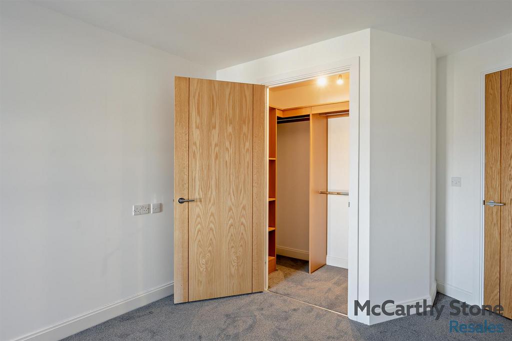 8645688-interior10-800.jpg